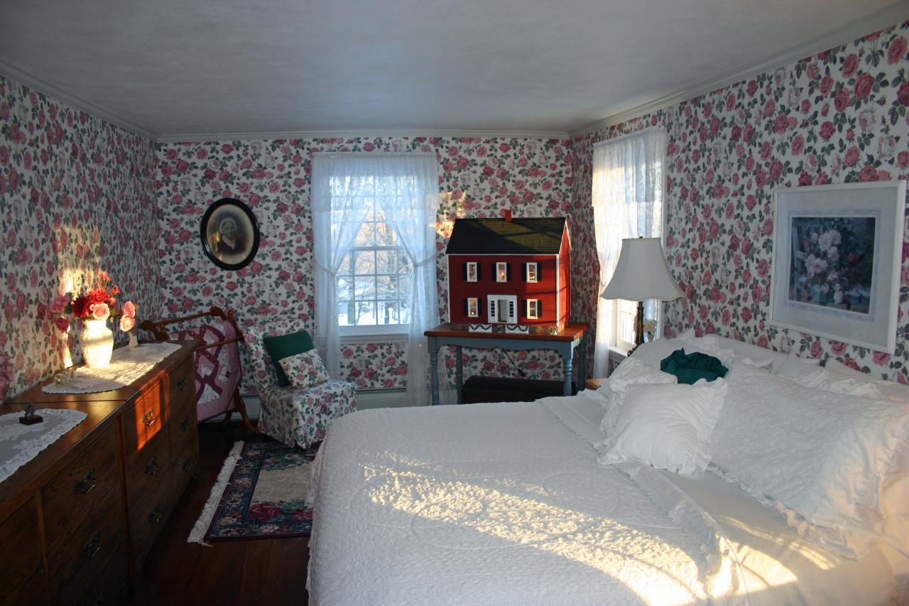 124 County Road Huntington, MA 01050 - Photo 12 of 17 a view of living room with furniture and a window
