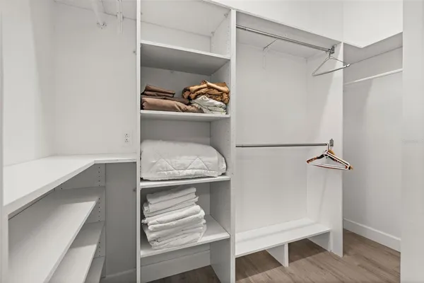 $5,900 | 710 116th Avenue, Treasure Island, FL 33706