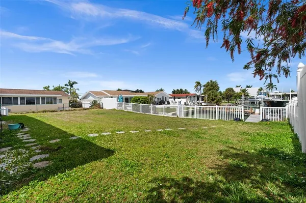 $5,900 | 710 116th Avenue, Treasure Island, FL 33706