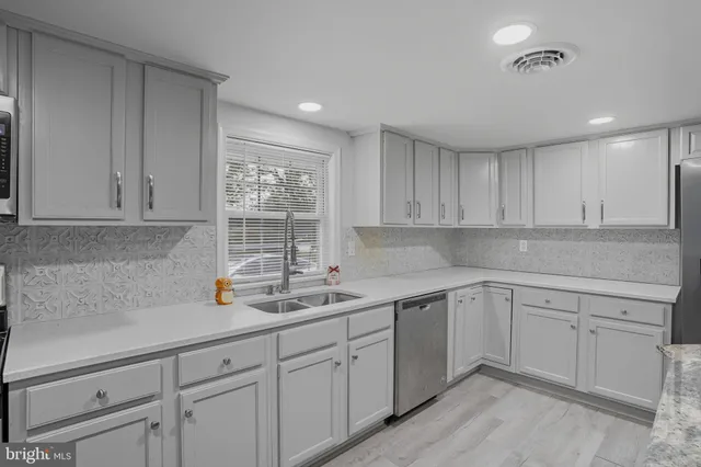 $294,900 | 37 Rehak Drive, Hartly, DE 19953