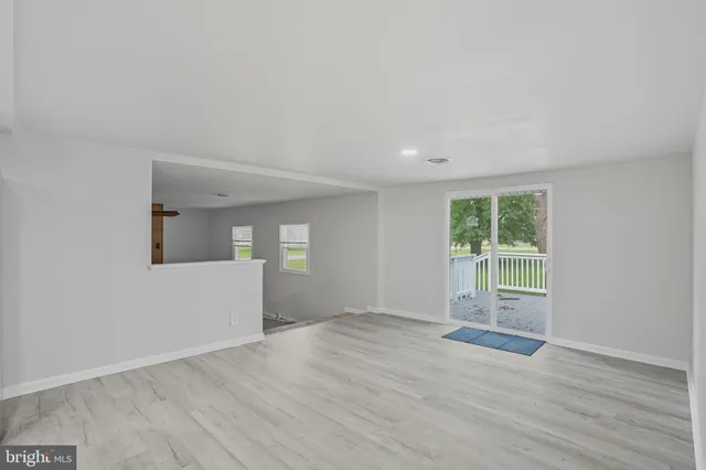 $294,900 | 37 Rehak Drive, Hartly, DE 19953