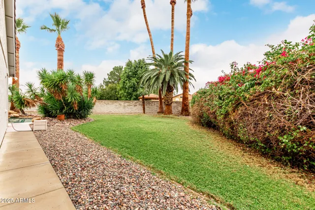 $925,000 | 11814 North 56th Drive, Glendale, AZ 85304