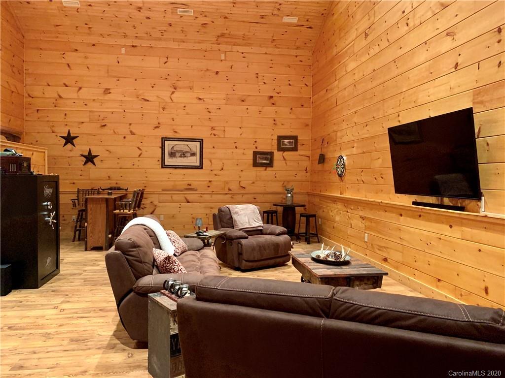 33 Longview Ridge Rd Lake Lake Toxaway, NC 28747 - Photo 16 of 24