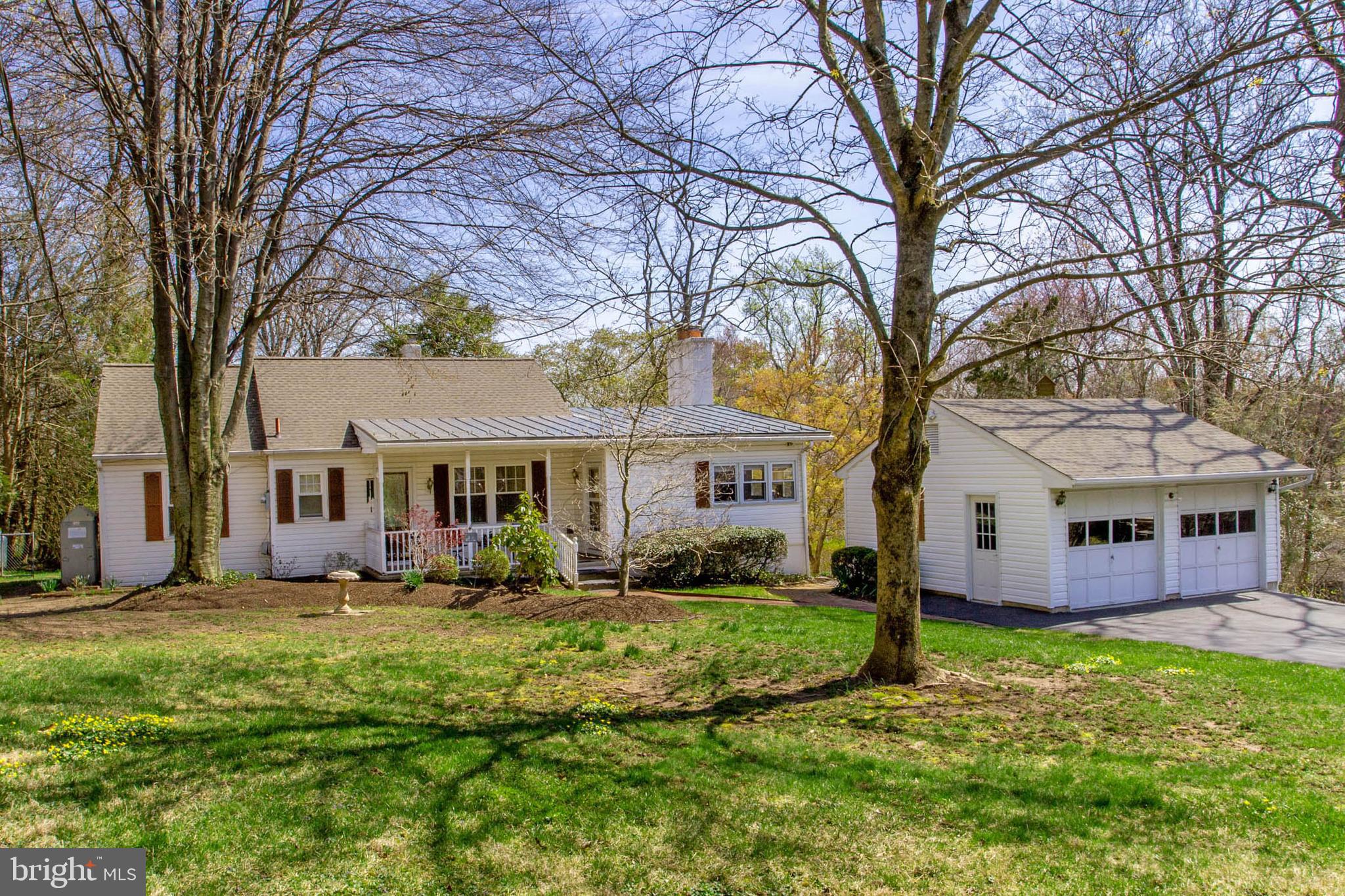 Welcome to 6682 Upper York Rd