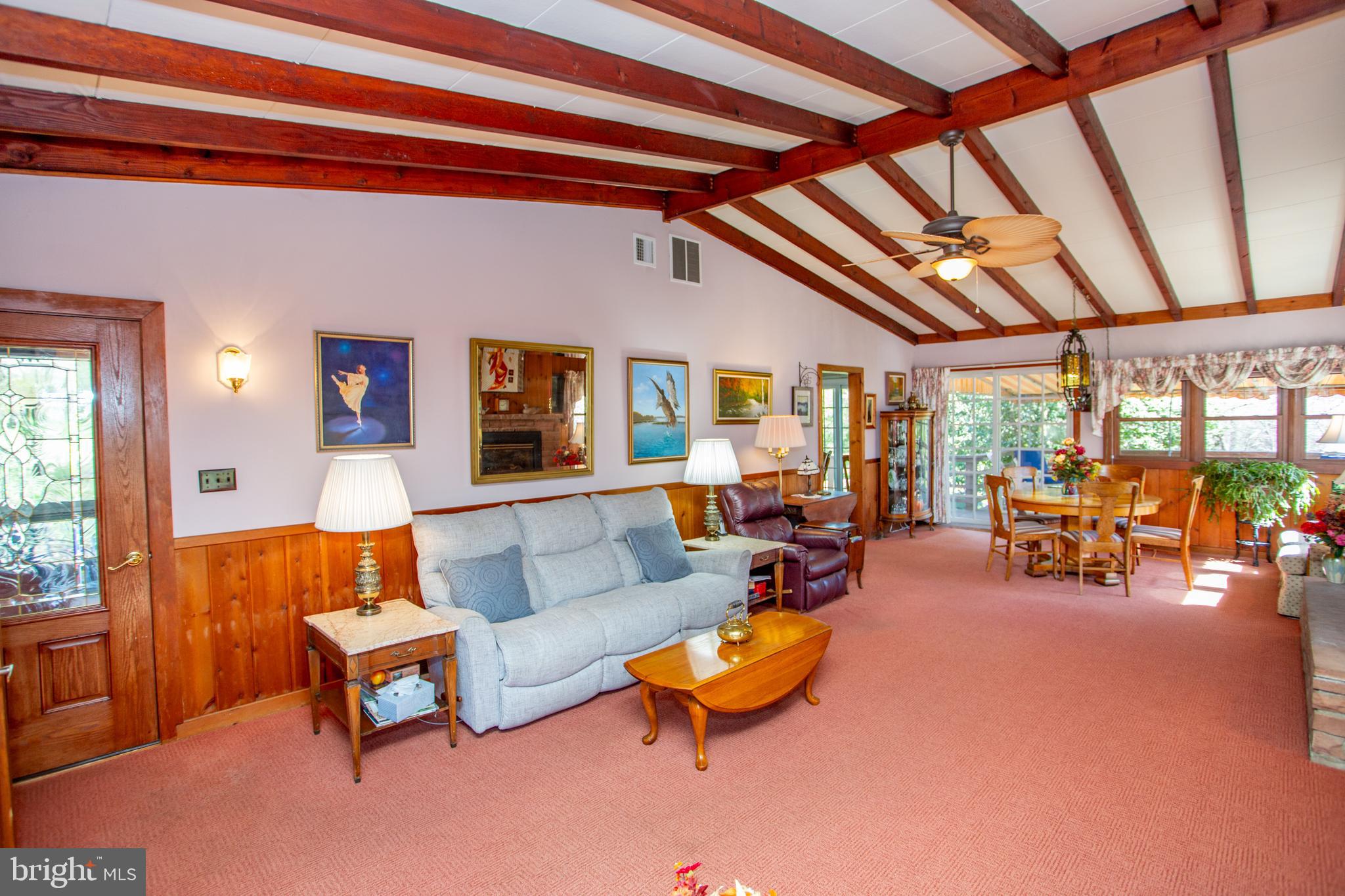 6682 Upper York Road New Hope, PA 18938 - Photo 11 of 56 Great room