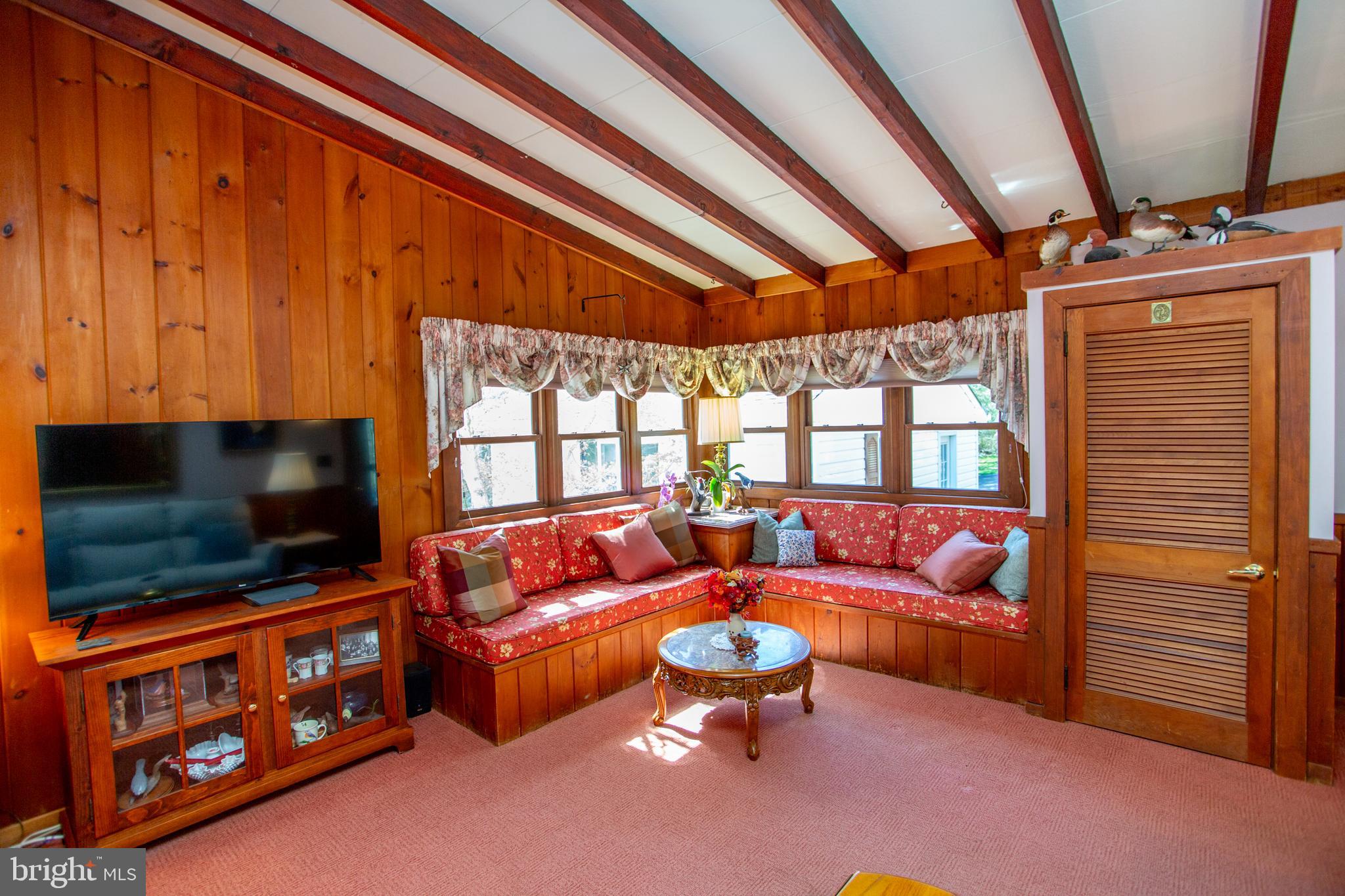 6682 Upper York Road New Hope, PA 18938 - Photo 10 of 56 Window seats in the great room