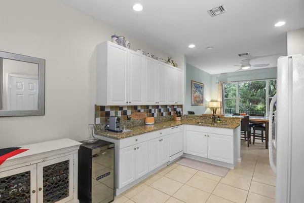 $399,000 | 253 Southwest Otter Run Place, Stuart, FL 34997