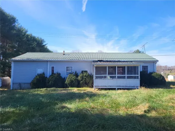 $45,000 | 3325 Sylvatus Highway, Hillsville, VA 24343