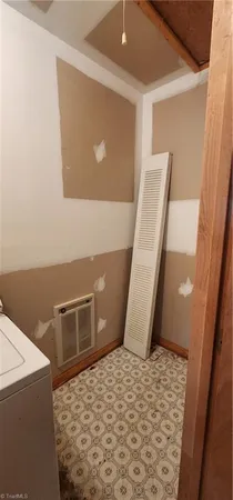 $45,000 | 3325 Sylvatus Highway, Hillsville, VA 24343