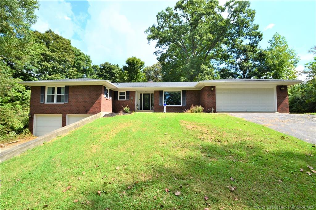 5760 Navilleton Road Floyds Knobs, IN 47119 - Photo 1 of 37 Gallery Image 1