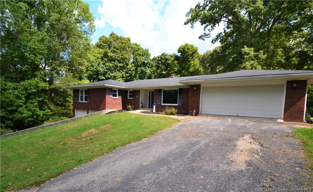 5760 Navilleton Road Floyds Knobs, IN 47119 - Photo 2 of 37 Gallery Image 2