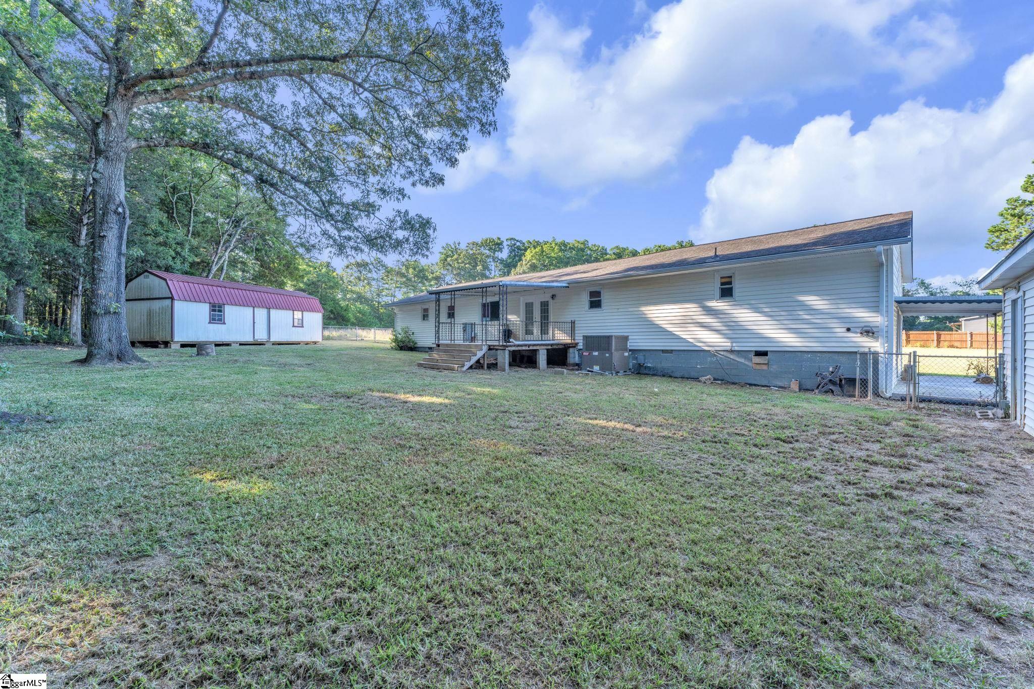 481 Camp Ground Road Laurens, SC 29360 - Photo 3 of 31