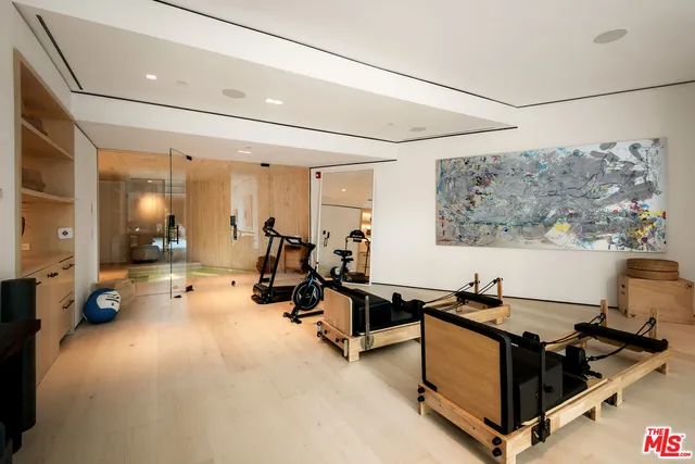 $29,750,000 | 1210 Laurel Way, Beverly Hills, CA 90210