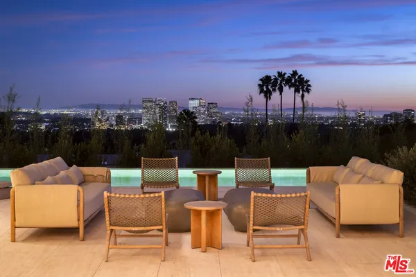 $29,750,000 | 1210 Laurel Way, Beverly Hills, CA 90210
