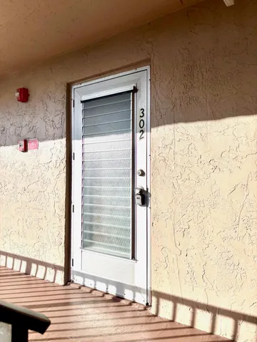 $70,000 | 729 Lori Drive, Unit 302, Palm Springs, FL 33461