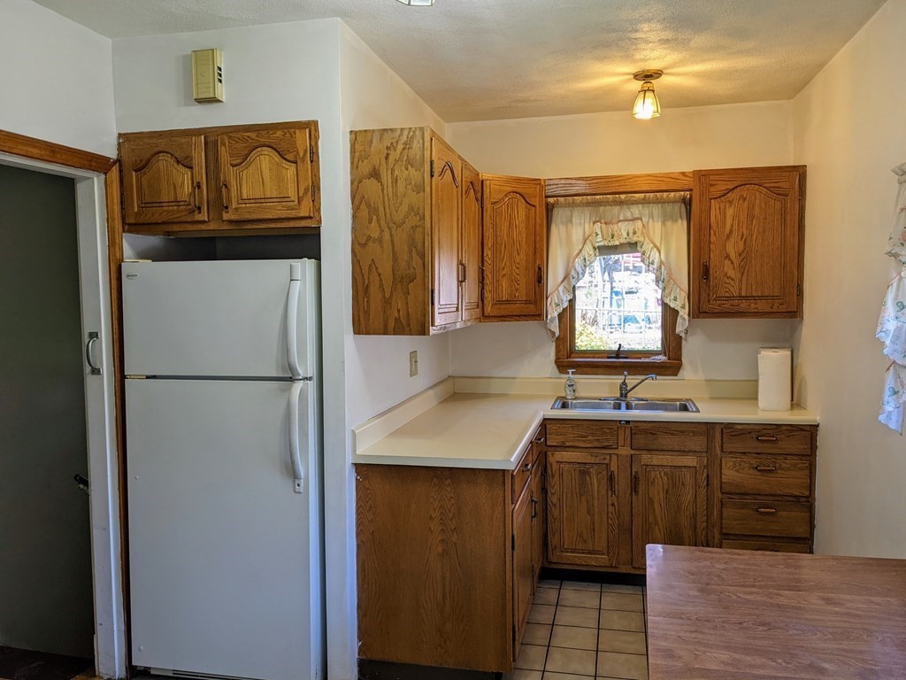 23 Ferguson Road Malden, MA 02148 - Photo 3 of 17 Gallery Image 3