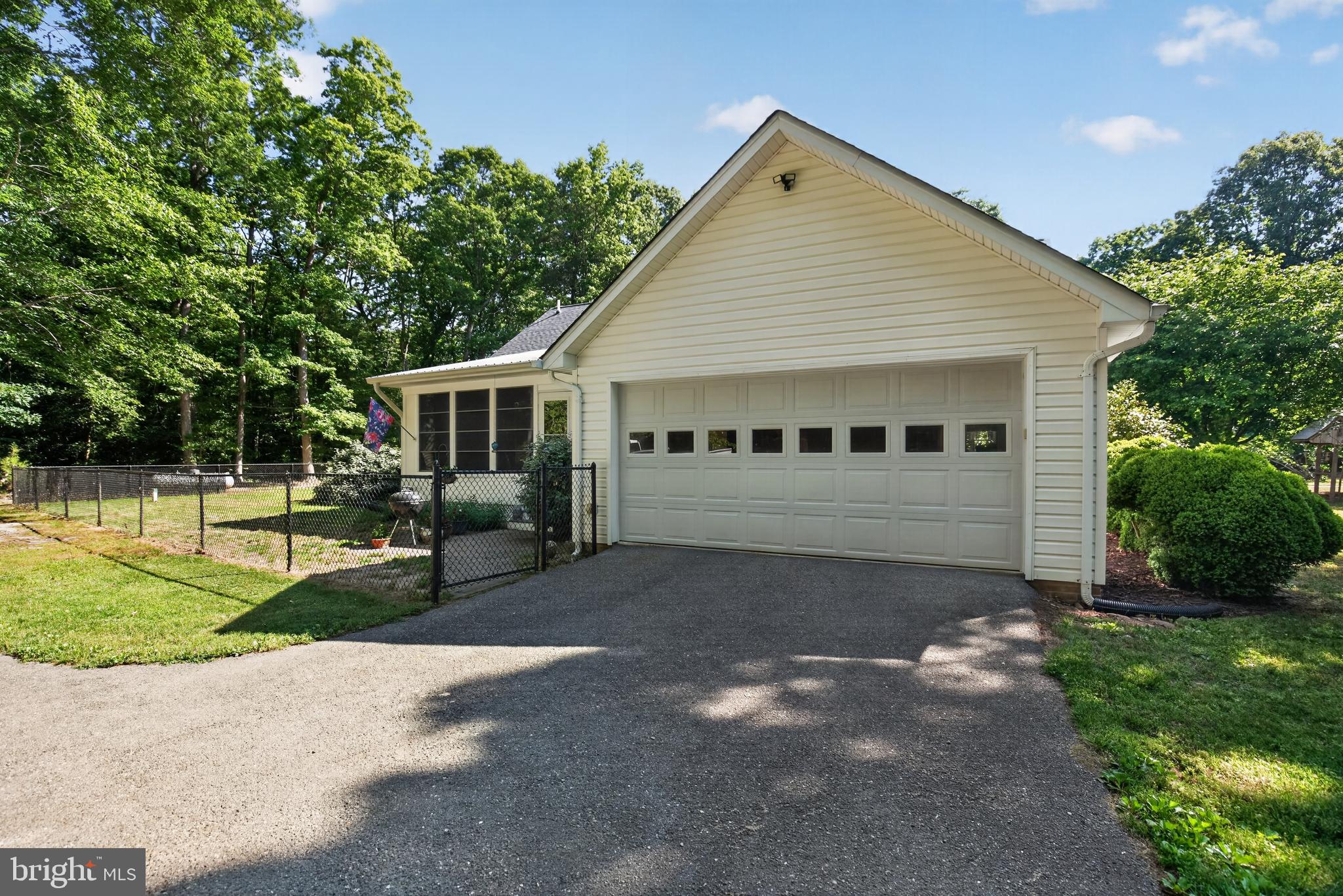 11645 Mt Victoria Road Newburg, MD 20664 - Photo 30 of 35