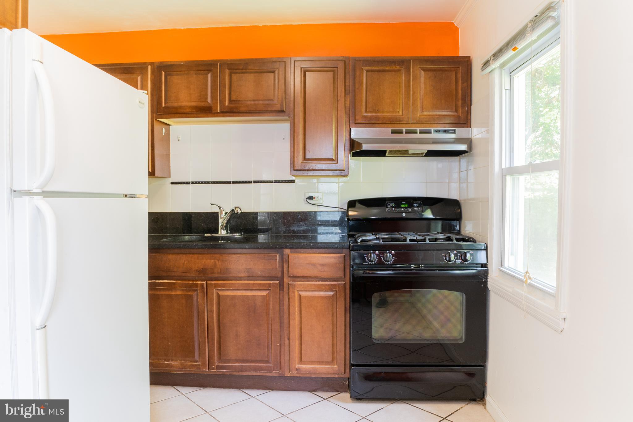 4209 Round Hill Road Silver Spring, MD 20906 - Photo 14 of 43