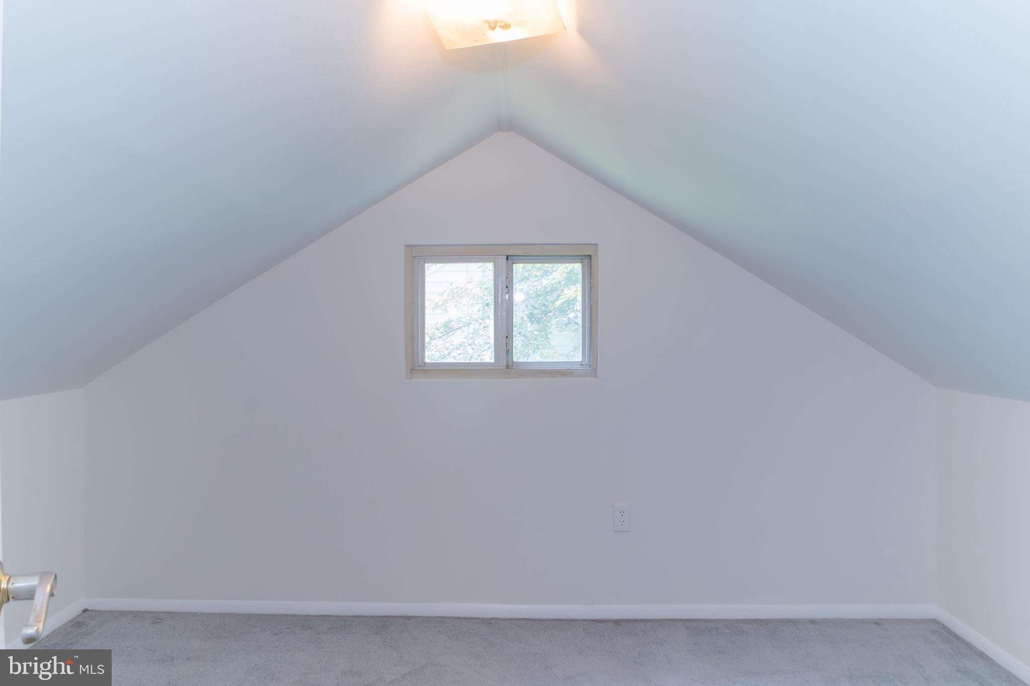 4209 Round Hill Road Silver Spring, MD 20906 - Photo 18 of 43