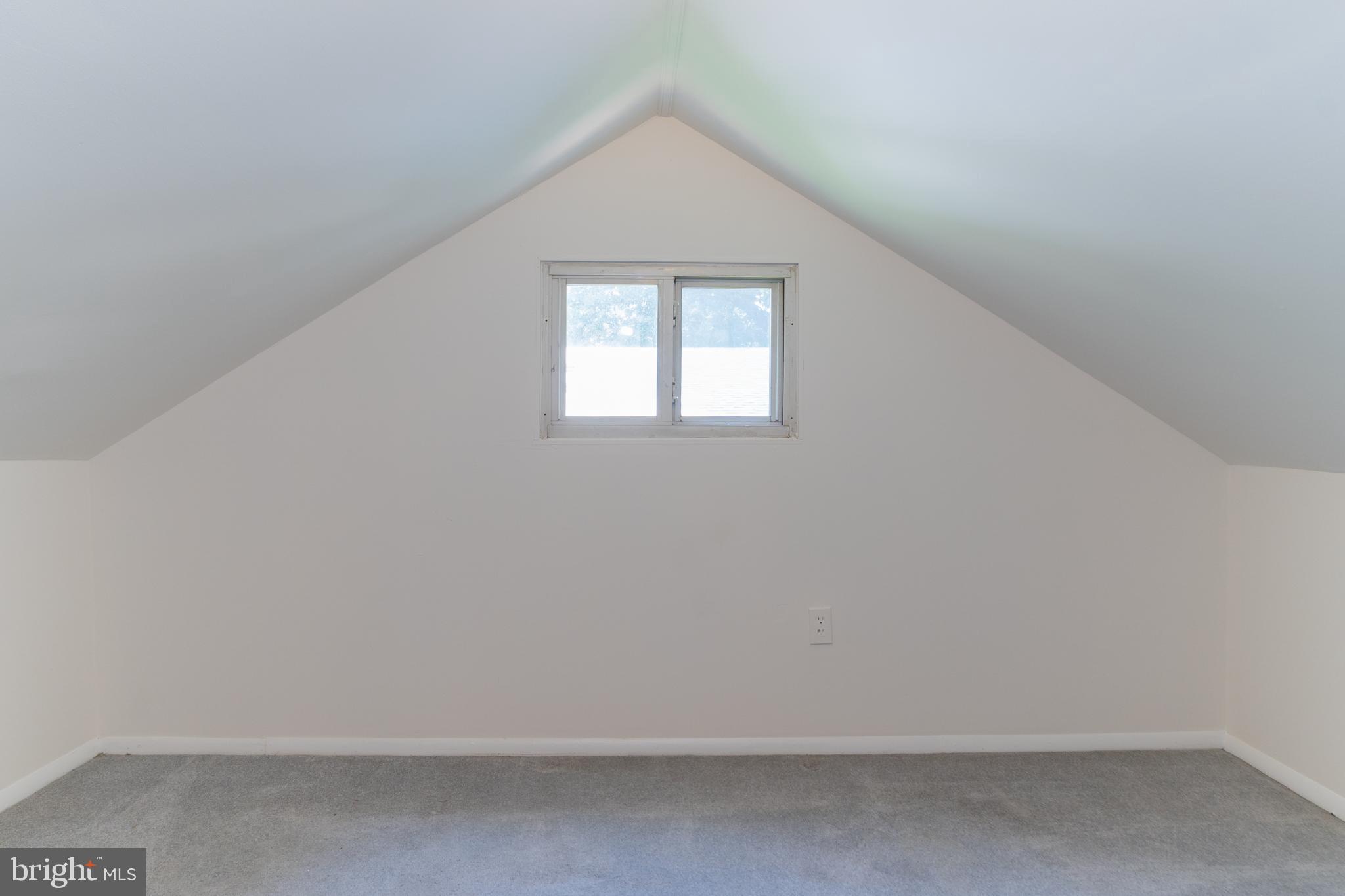 4209 Round Hill Road Silver Spring, MD 20906 - Photo 19 of 43