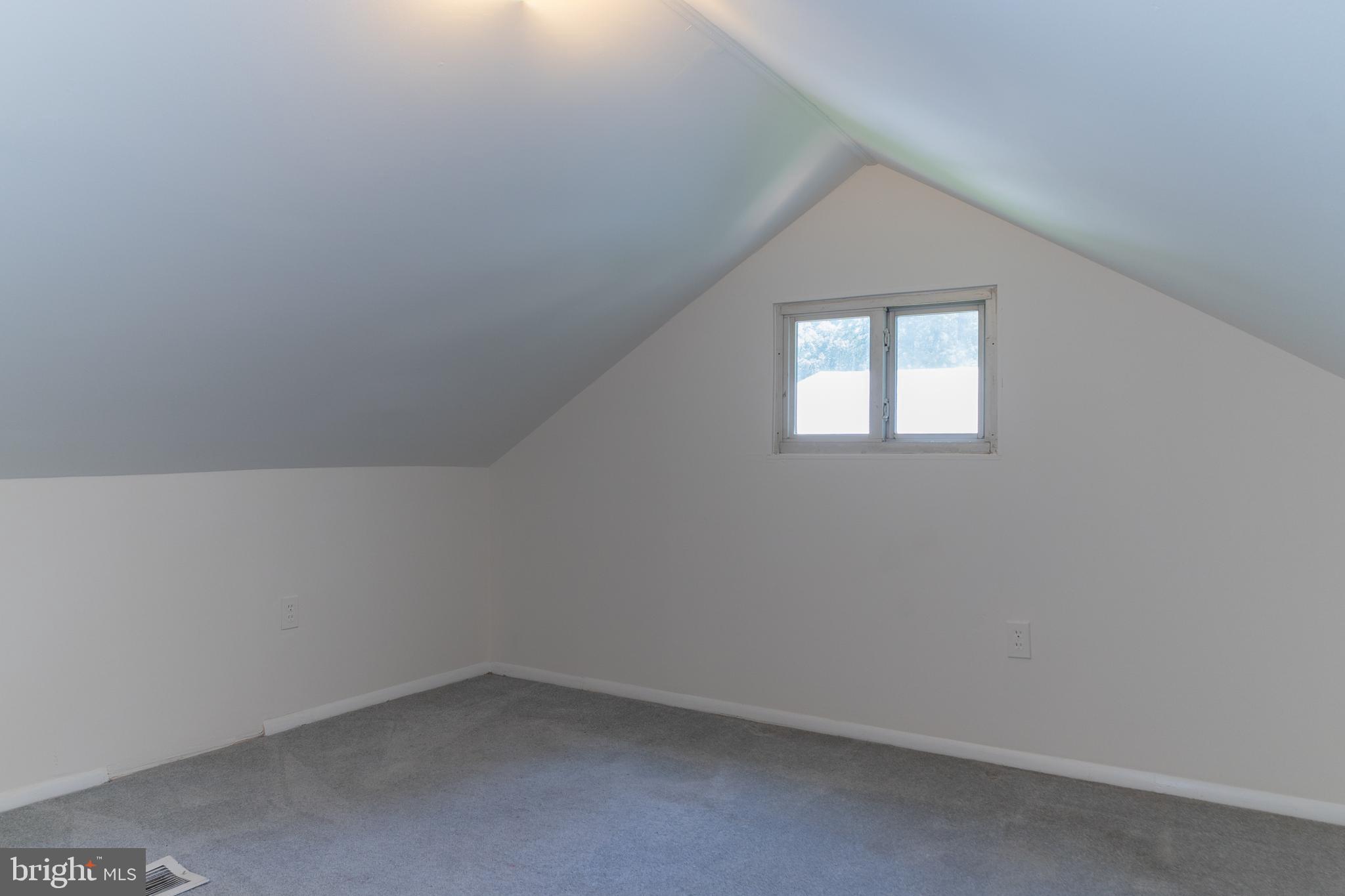 4209 Round Hill Road Silver Spring, MD 20906 - Photo 20 of 43