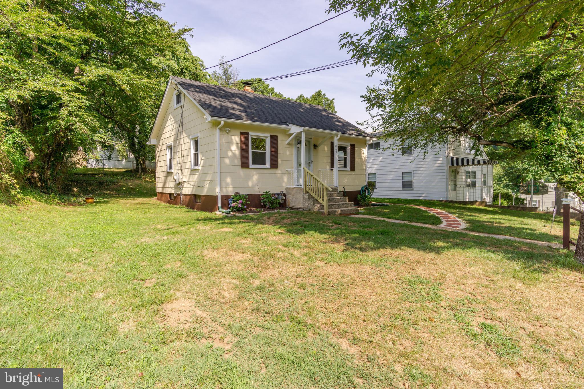 4209 Round Hill Road Silver Spring, MD 20906 - Photo 34 of 43