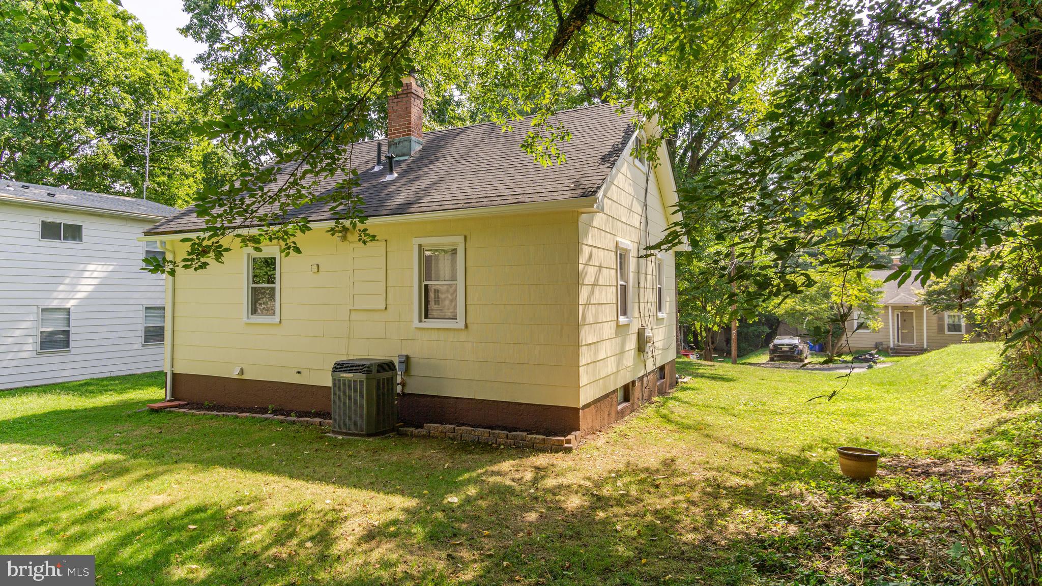 4209 Round Hill Road Silver Spring, MD 20906 - Photo 41 of 43