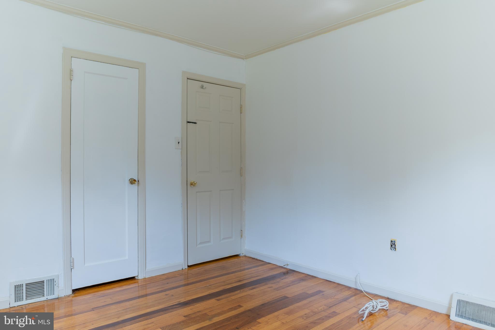 4209 Round Hill Road Silver Spring, MD 20906 - Photo 6 of 43