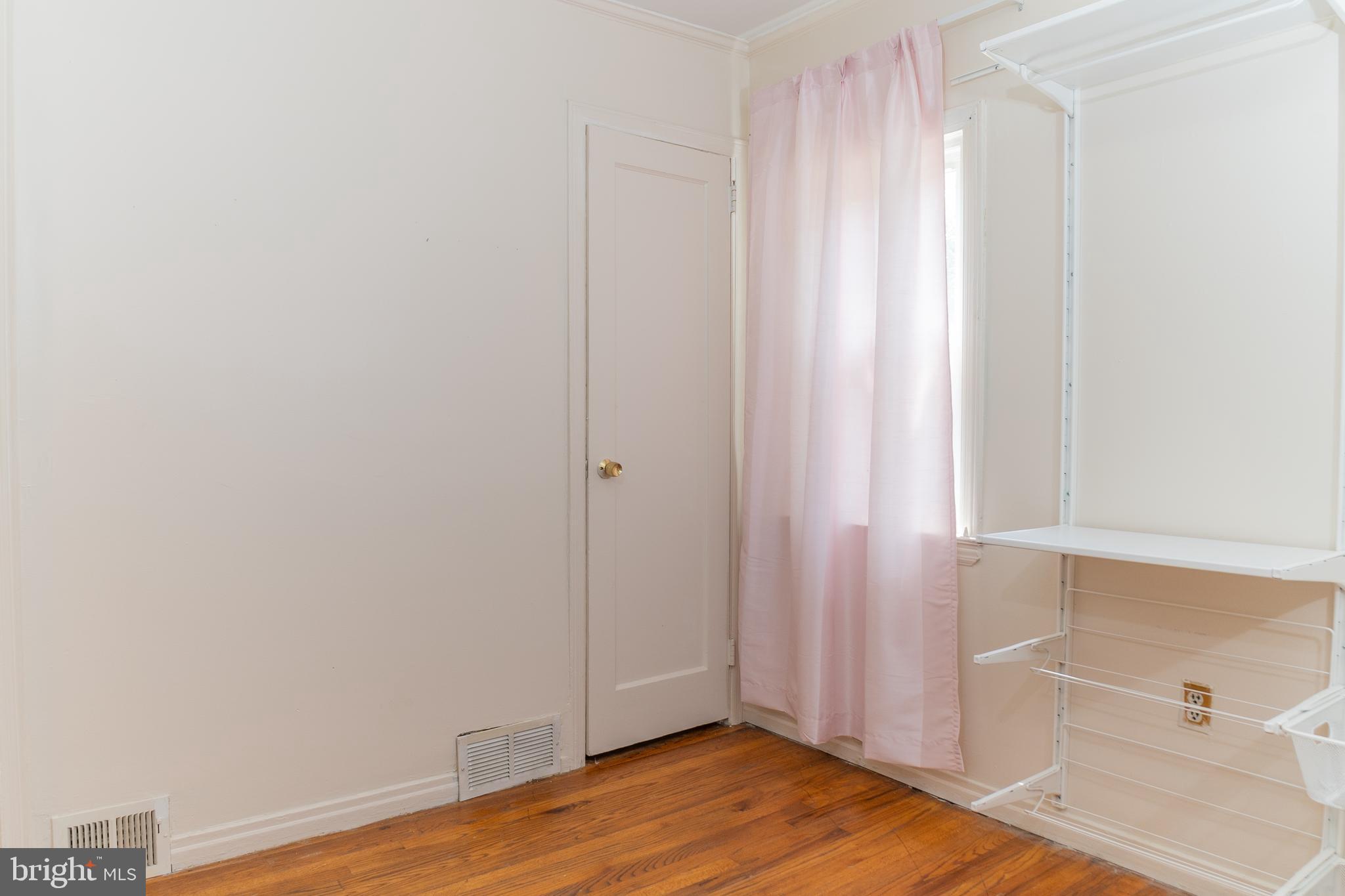 4209 Round Hill Road Silver Spring, MD 20906 - Photo 9 of 43