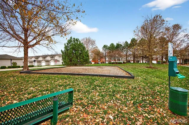 $260,000 | 270 Le Beau Lane, St. Charles, MO 63303