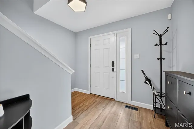 $260,000 | 270 Le Beau Lane, St. Charles, MO 63303