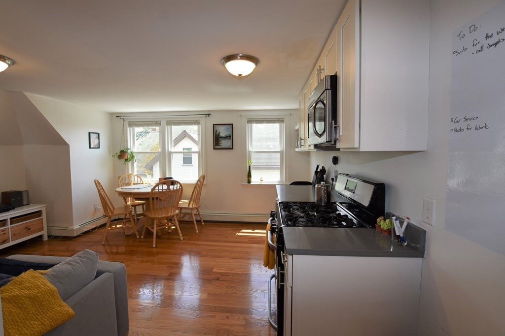 30 Appleton Street, Unit 3 Waltham, MA 02453 - Photo 4 of 20