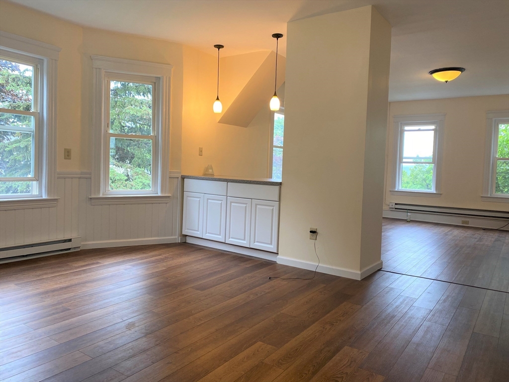 68 Everard Street, Unit 2 Worcester, MA 01605 - Photo 7 of 24