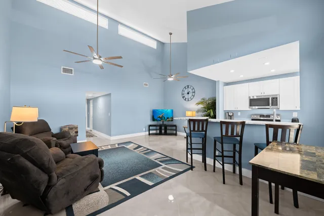 $199,500 | 14079 Nesting Way, Unit B, Delray Beach, FL 33484