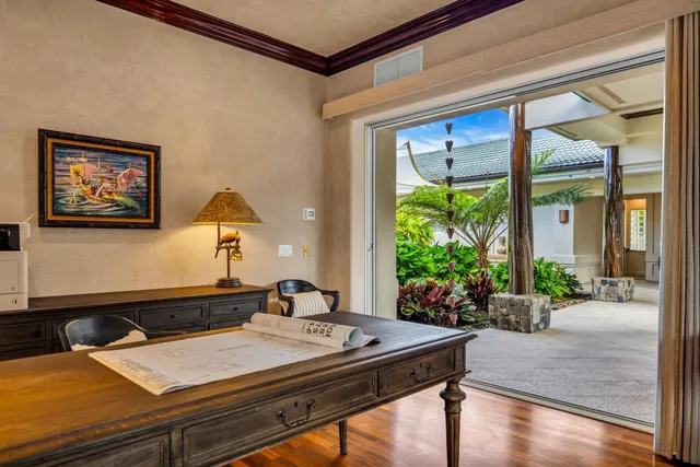 $5,300,000 | 112 Pulelehua Street, Lahaina, HI 96761