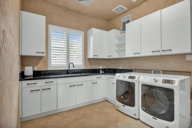 $5,300,000 | 112 Pulelehua Street, Lahaina, HI 96761