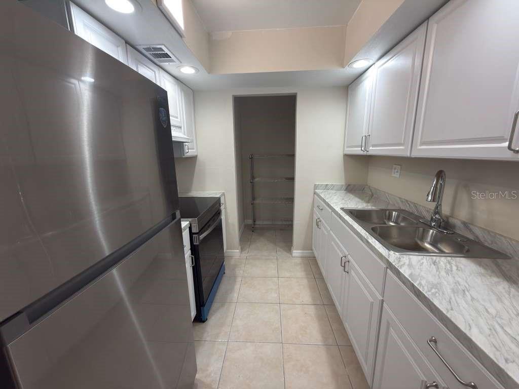 1904 Honour Road, Unit 13 Orlando, FL 32839 - Photo 4 of 12