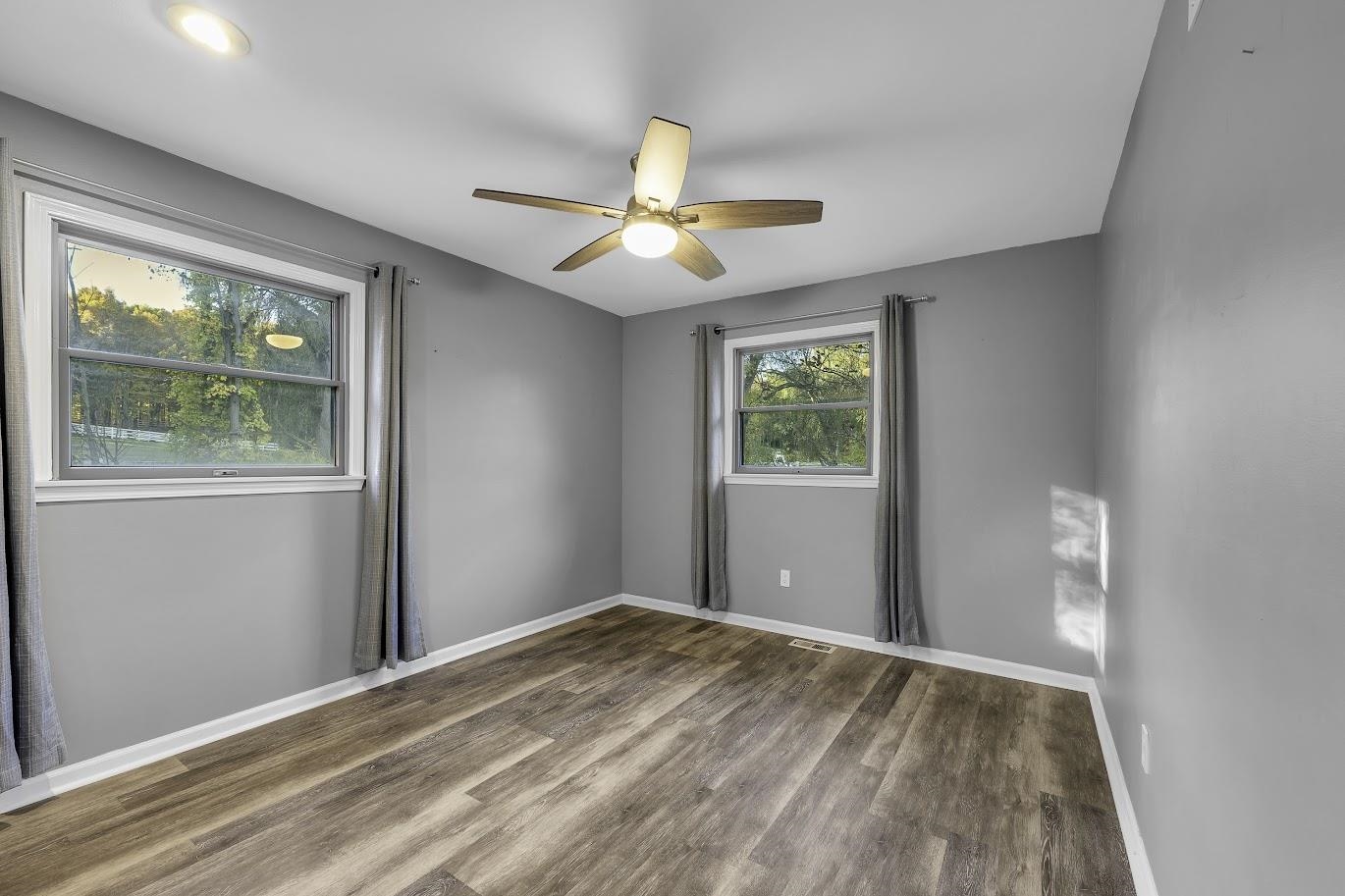 785 Townsend Road Leonard, MI 48367 - Photo 22 of 51 50158659-393b01db-24a5-4bd4-ba2d-dcfca1624b4e.JPG