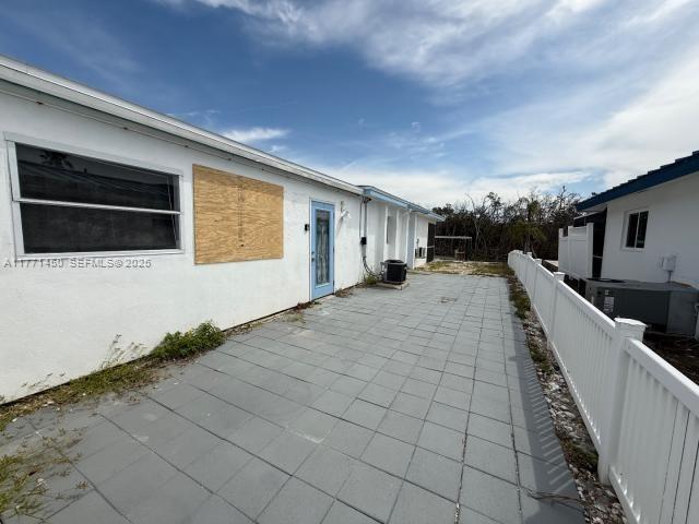 162 Tropical Shore Way Fort Myers Beach, FL 33931 - Photo 24 of 32