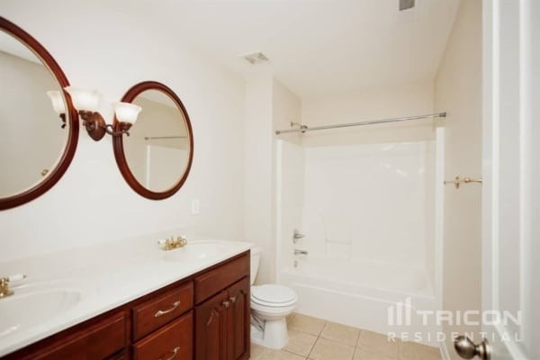 2911 Wolves Trail Murfreesboro, TN 37127 - Photo 10 of 15 a bathroom with a sink and a mirror
