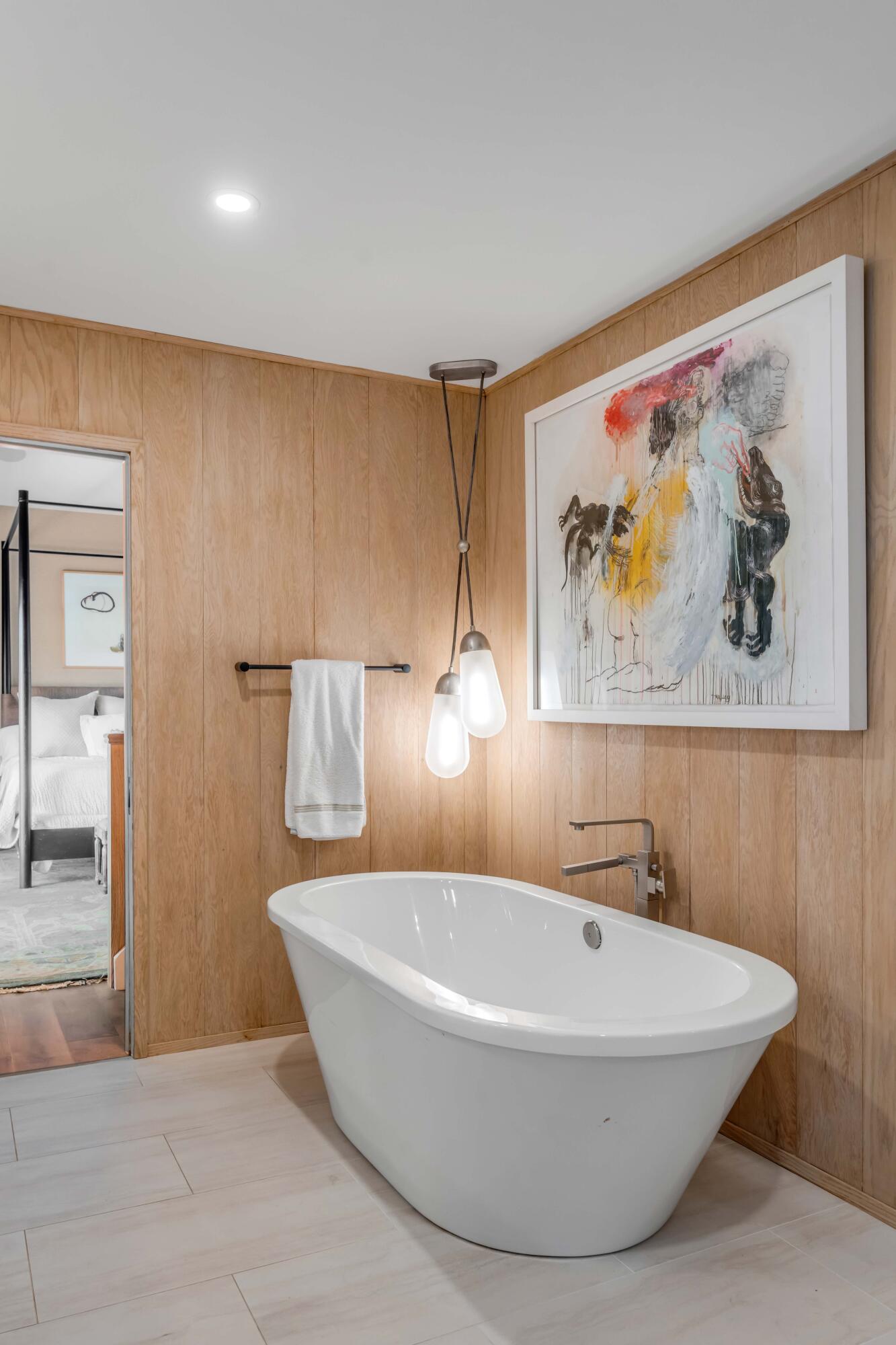 1459 Burningtree Road Charleston, SC 29412 - Photo 23 of 50 En Suite Primary Bath