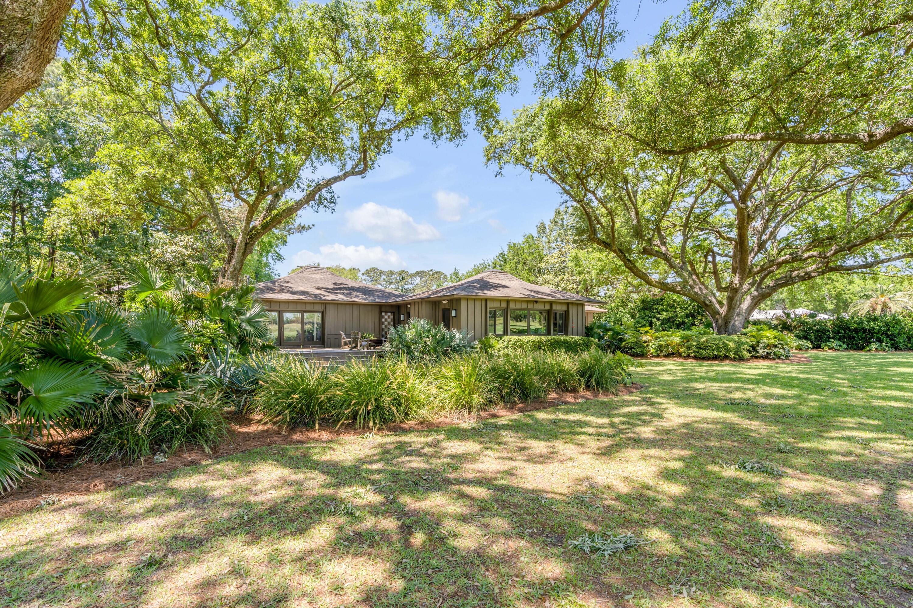 1459 Burningtree Road Charleston, SC 29412 - Photo 42 of 50 Private Backyard