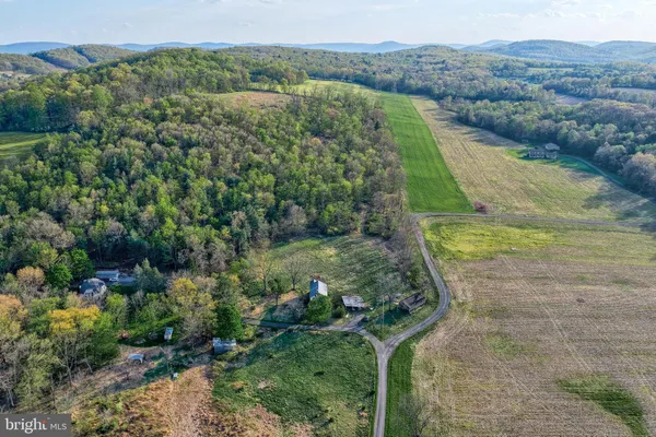 $599,999 | 57 Metz Lane, New Bloomfield, PA 17068