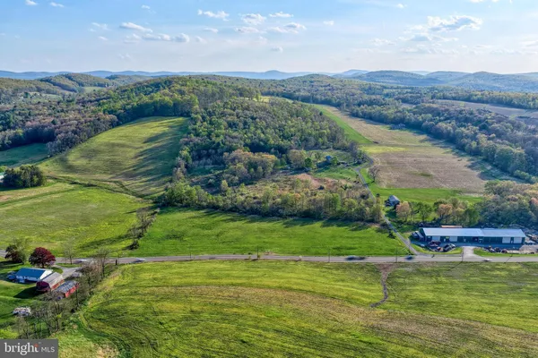 $599,999 | 57 Metz Lane, New Bloomfield, PA 17068