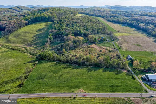 $599,999 | 57 Metz Lane, New Bloomfield, PA 17068