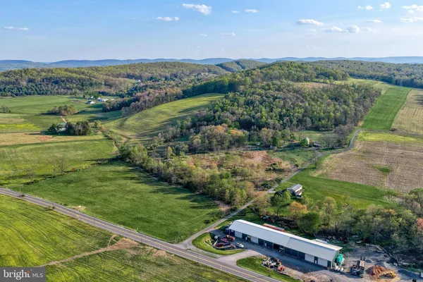 $599,999 | 57 Metz Lane, New Bloomfield, PA 17068