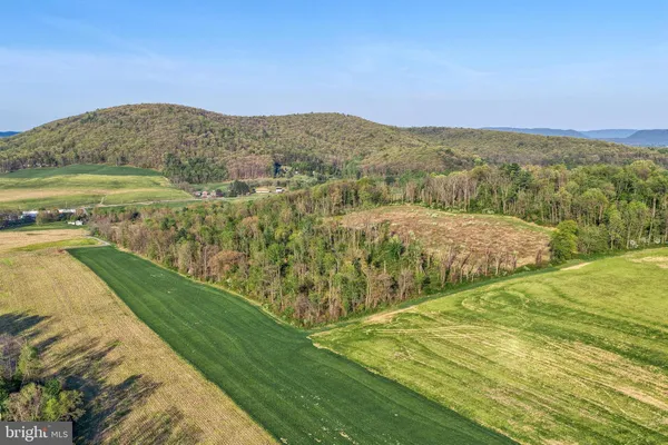 $599,999 | 57 Metz Lane, New Bloomfield, PA 17068