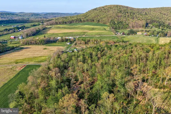 $599,999 | 57 Metz Lane, New Bloomfield, PA 17068