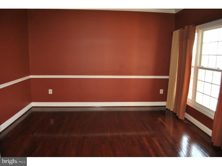2205 Sparrow Way Chalfont, PA 18914 - Photo 3 of 25 Living Room