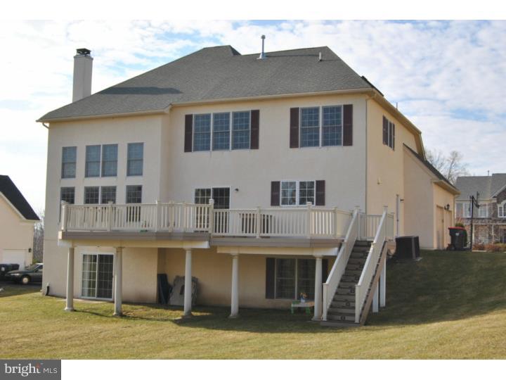 2205 Sparrow Way Chalfont, PA 18914 - Photo 24 of 25 View in Back